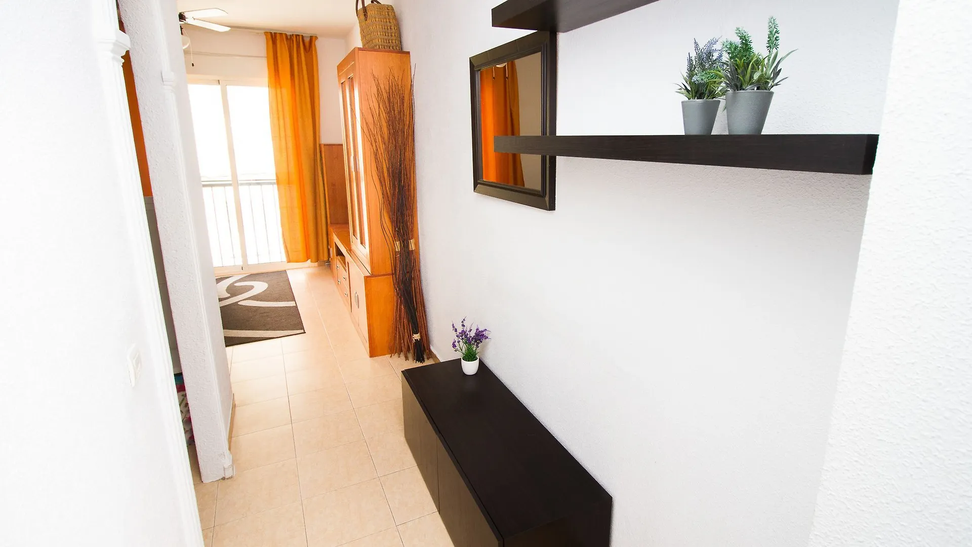 Cool Apartment Capuchinos By La Recepcion Malaga Spain